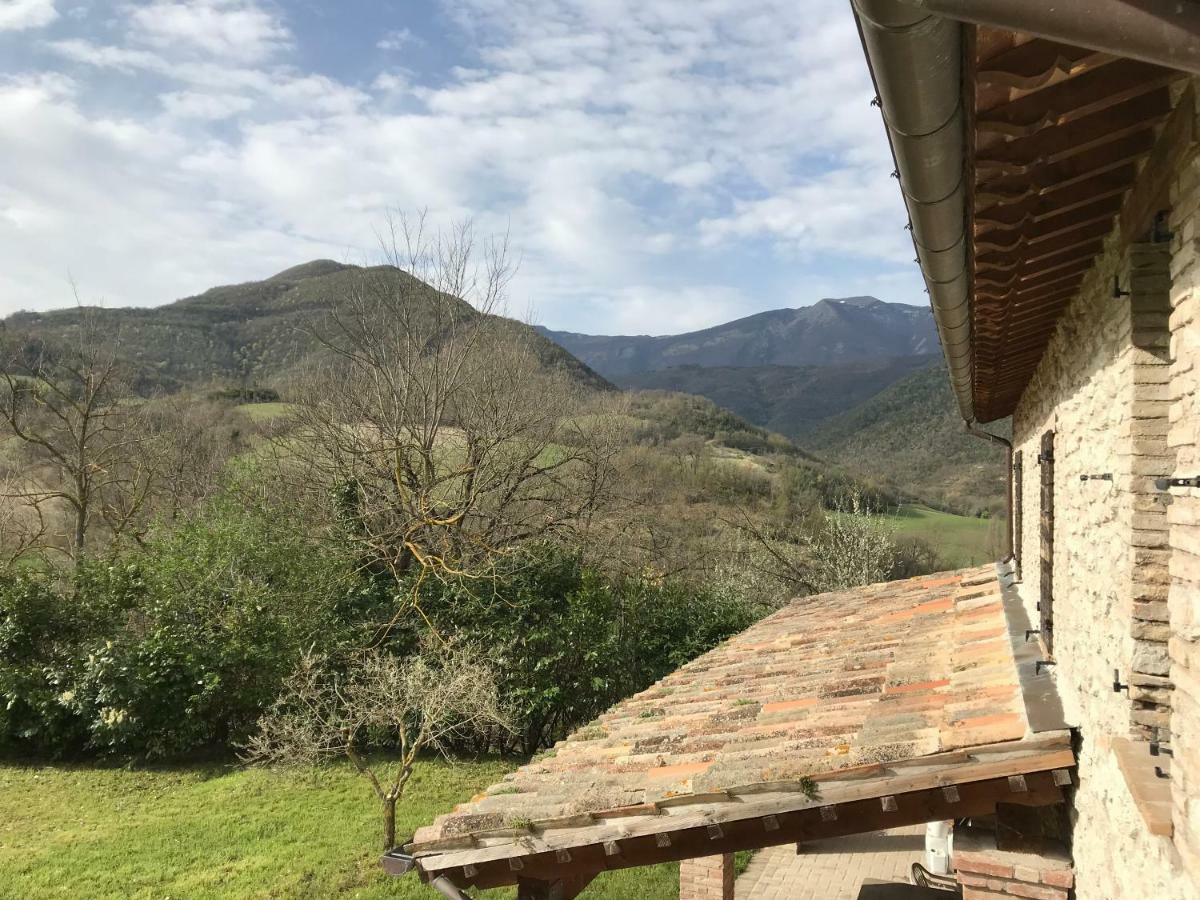 Hotel Casa Vinto à Cagli Extérieur photo