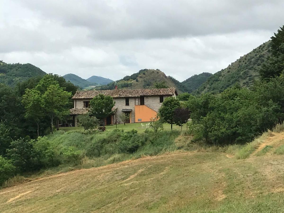 Hotel Casa Vinto à Cagli Extérieur photo